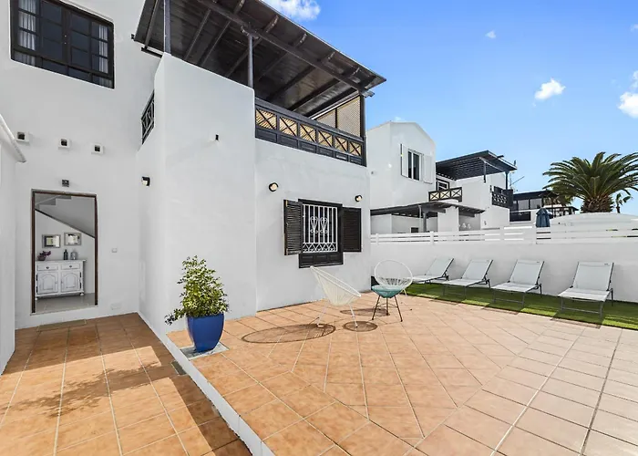 Casahost La Barraca Sunset Villa Puerto del Carmen (Lanzarote)